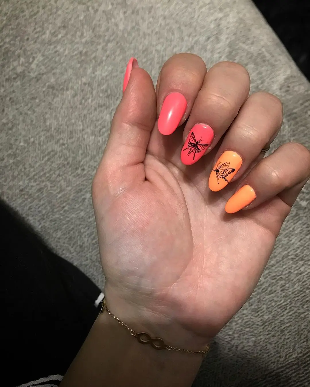 100+ Fall Nail Designs To Try This Autumn (Fall 2024) images 32