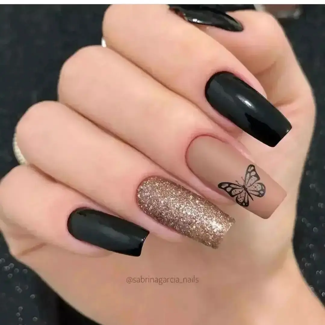 100+ Fall Nail Designs To Try This Autumn (Fall 2024) images 42