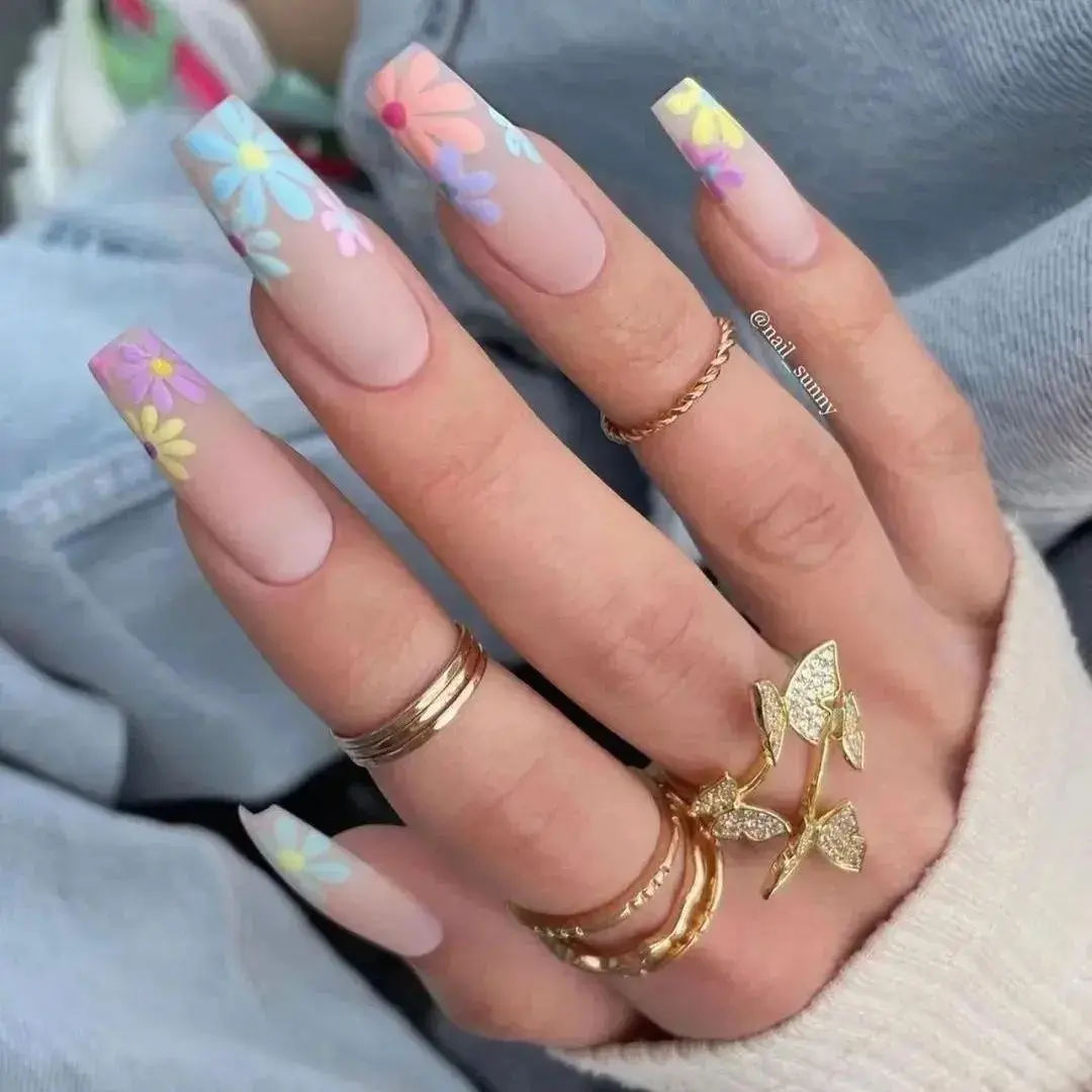 100+ Fall Nail Designs To Try This Autumn (Fall 2024) images 59