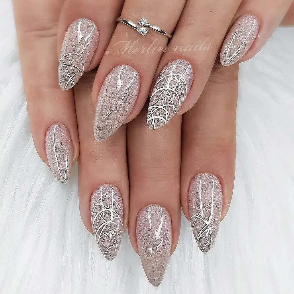 100+ Fall Nail Designs To Try This Autumn (Fall 2024) images 63