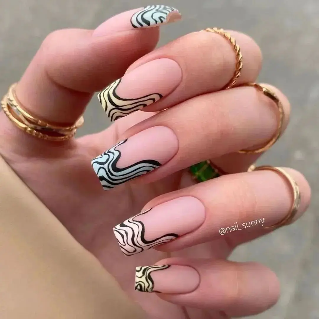 100+ Fall Nail Designs To Try This Autumn (Fall 2024) images 88