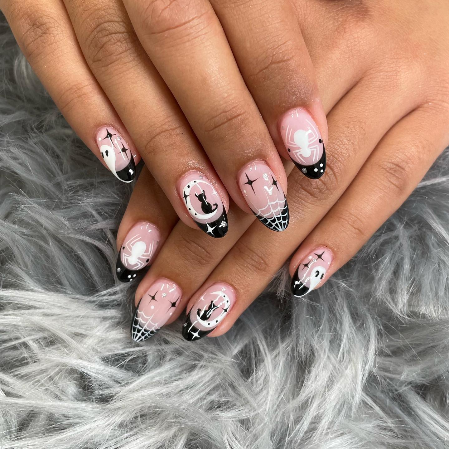 70+ Cool Halloween Nail Ideas Of 2024 images 12