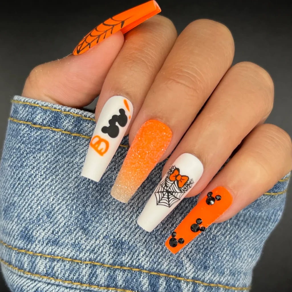 70+ Cool Halloween Nail Ideas Of 2024 images 35