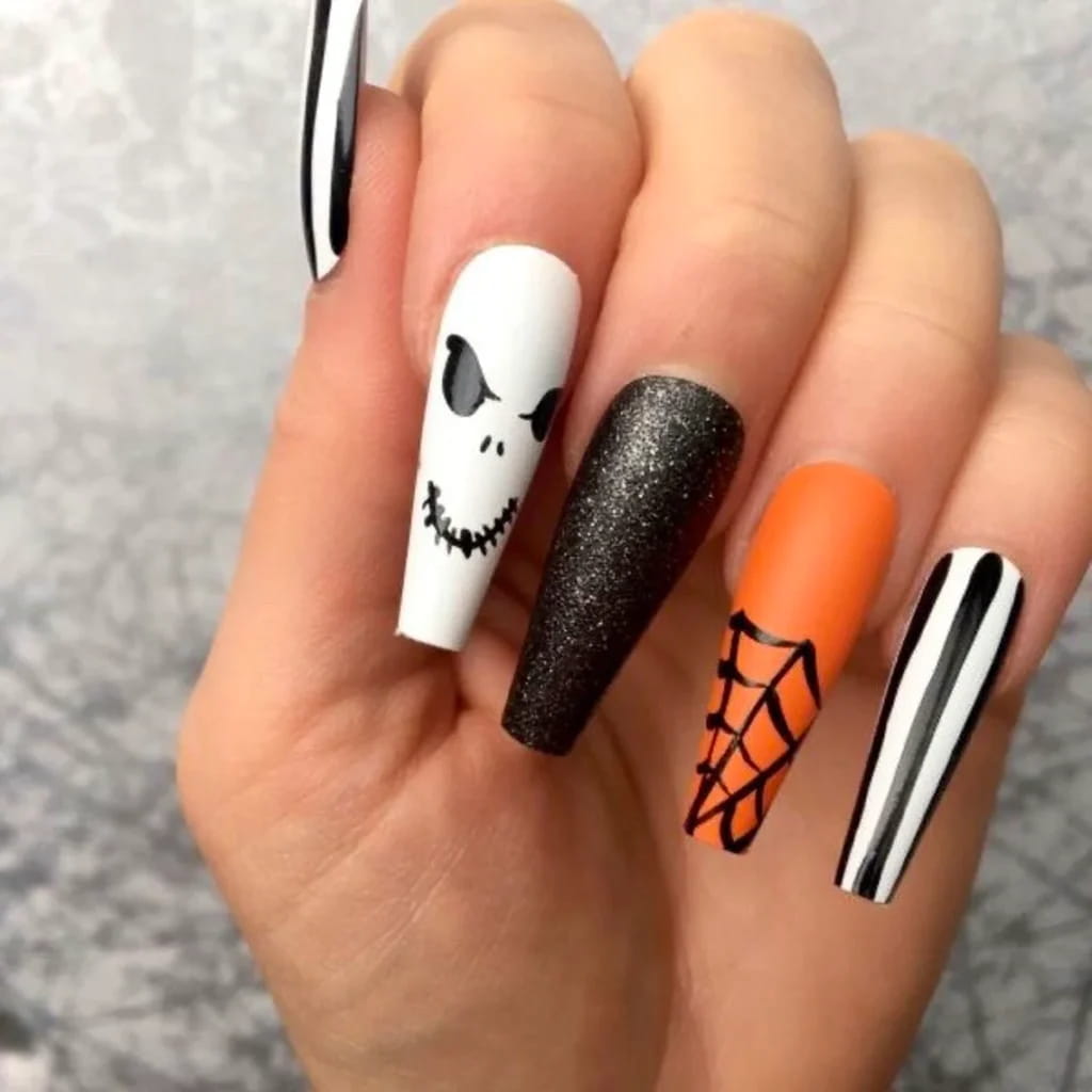 70+ Cool Halloween Nail Ideas Of 2024 images 45