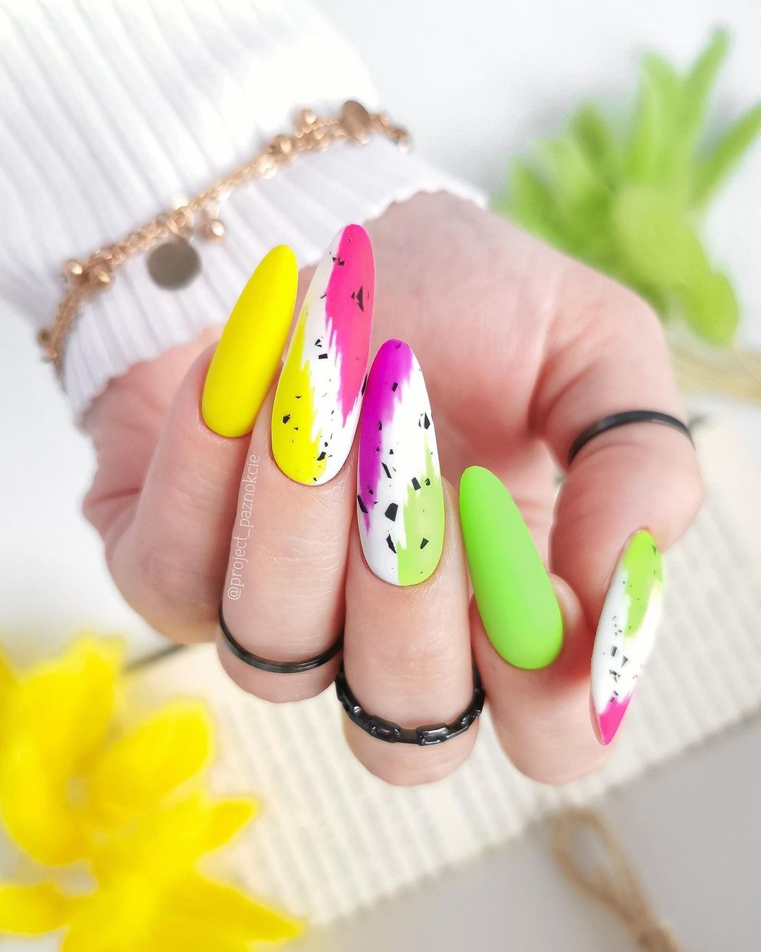 Nail Design 2023: Latest Trends And Ideas images 43