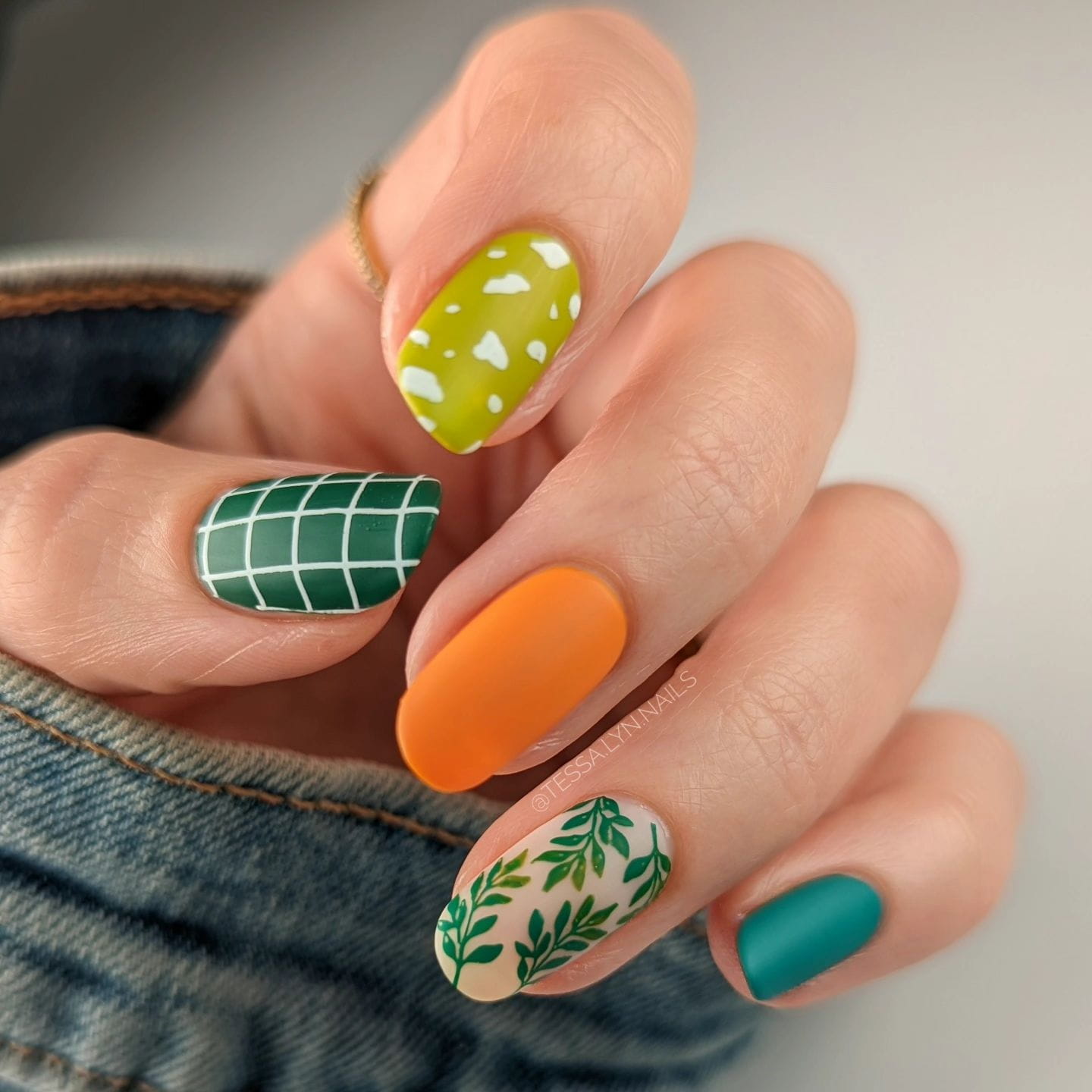 100+ Trendy And Cute Fall Nail Designs To Inspire You This Autumn In 2023 images 42
