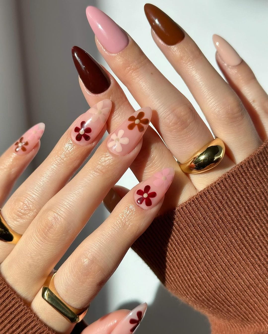 100+ Best Winter Nail Ideas And Designs To Try images 8