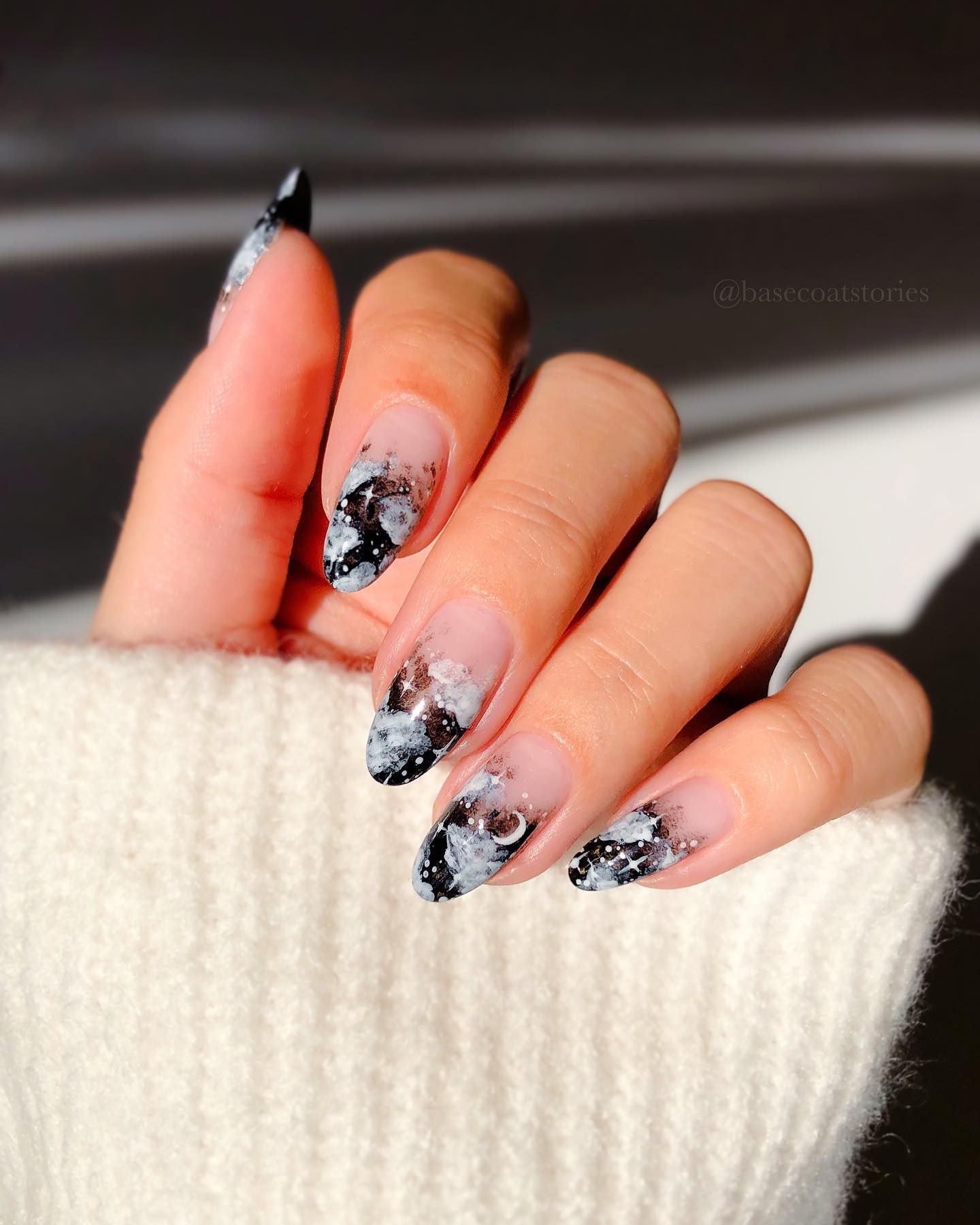 100+ Best Winter Nail Ideas And Designs To Try images 23