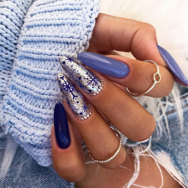 100+ Best Winter Nail Ideas And Designs To Try images 32