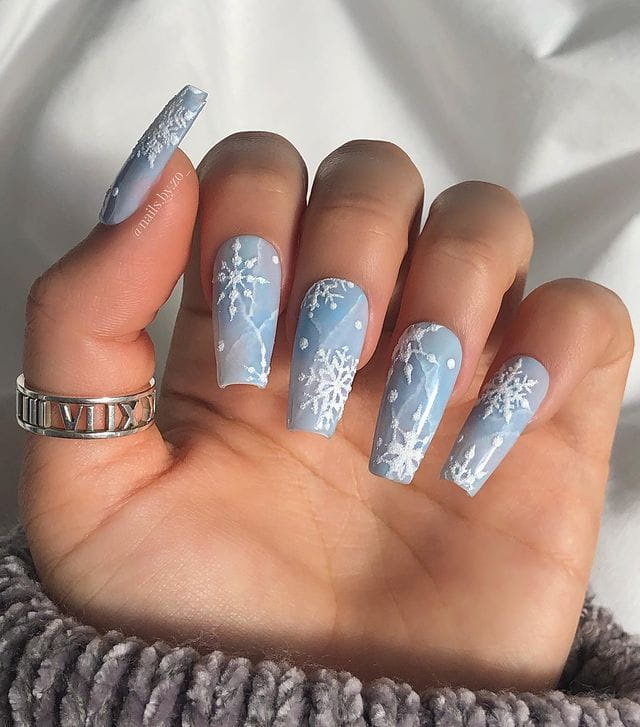 100+ Best Winter Nail Ideas And Designs To Try images 33