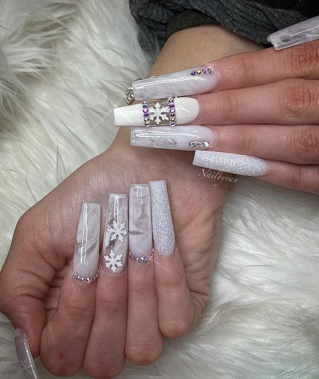100+ Best Winter Nail Ideas And Designs To Try images 67