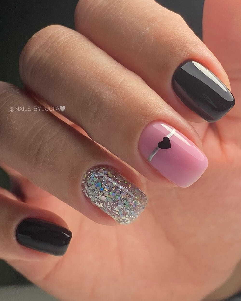 35 Cool Summer Nails To Try This Season 2024 images 10