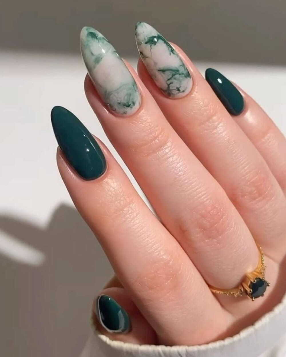 Top 50+ Fall Nail Art Colors You Need To Try This Season images 44