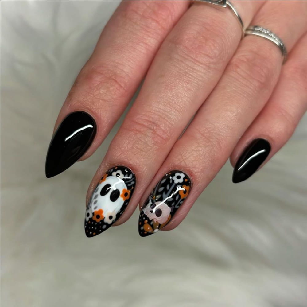 Trendy Halloween Nail Designs For 2024 images 2