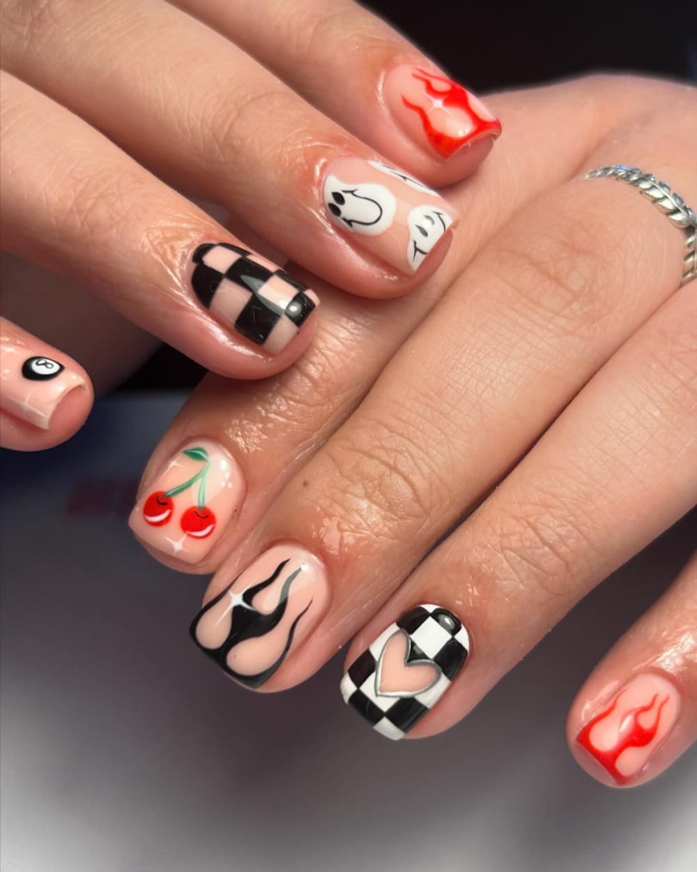 Trendy Halloween Nail Designs For 2024 images 9