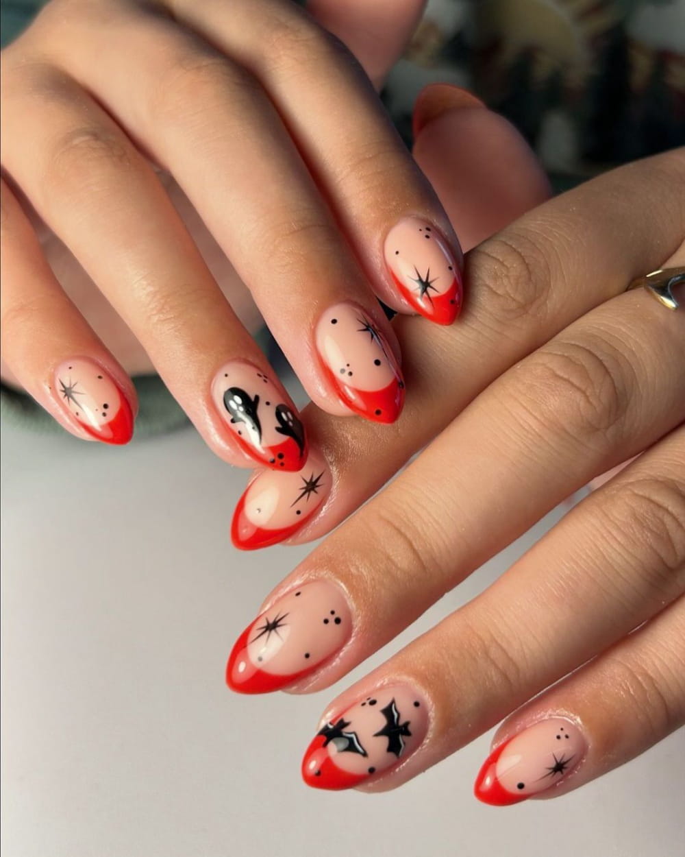 Trendy Halloween Nail Designs For 2024 images 18