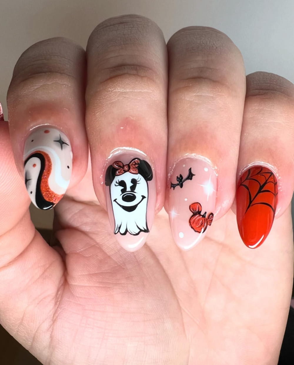 Trendy Halloween Nail Designs For 2024 images 27