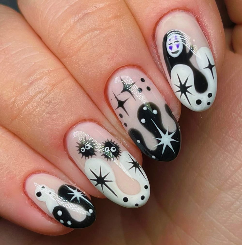 Fun And Frightening Halloween Nail Art Design images 20