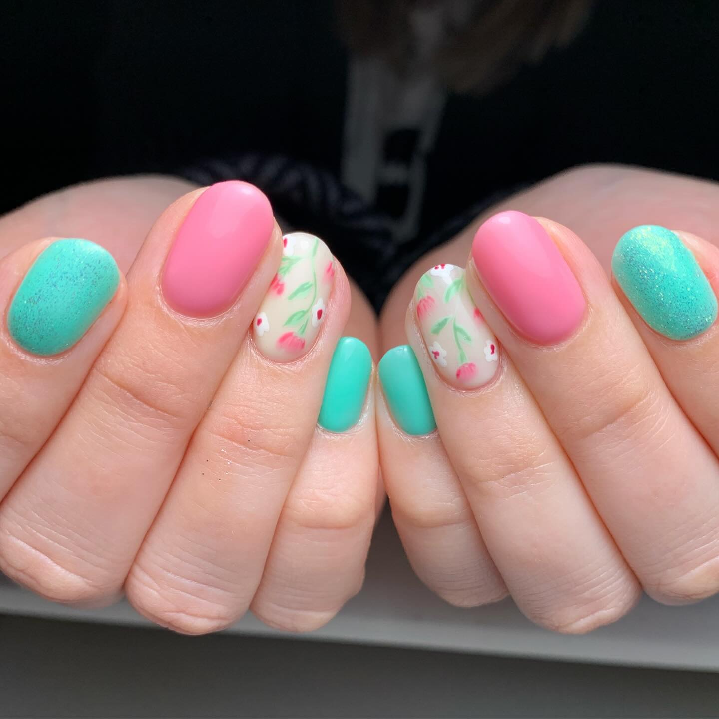 100 Pretty Spring Nail Designs To Try This Year images 9