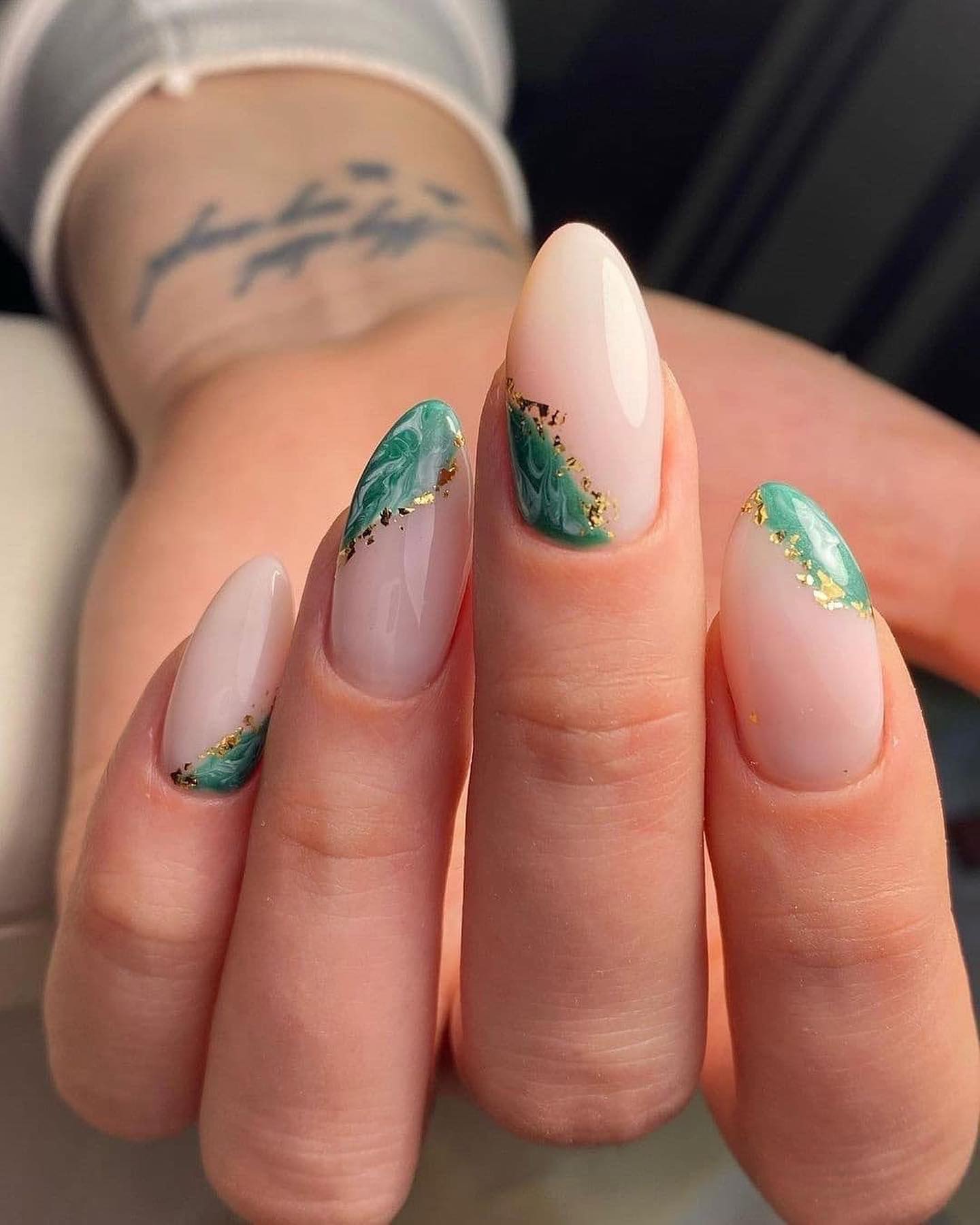 100 Pretty Spring Nail Designs To Try This Year images 19