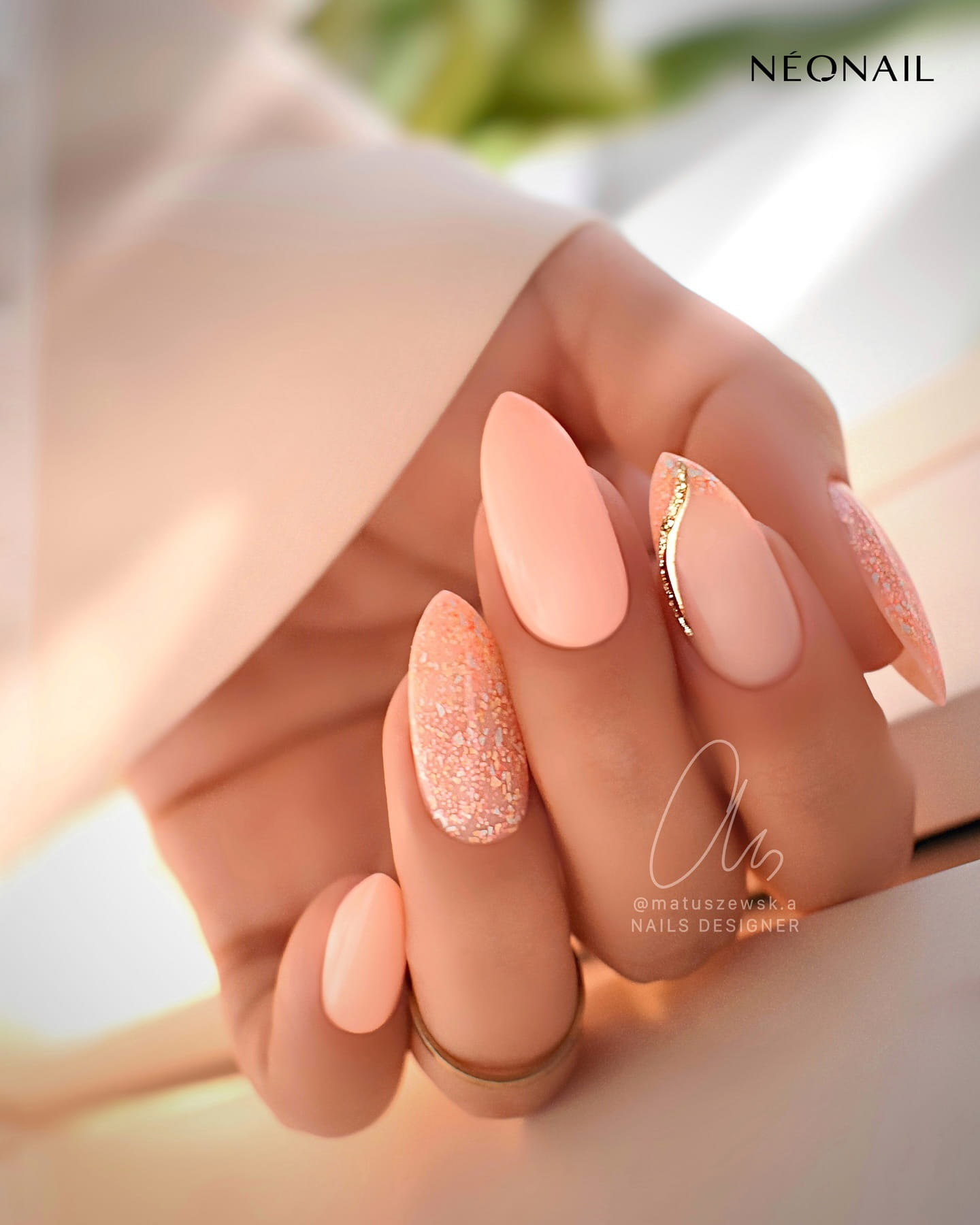 100 Pretty Spring Nail Designs To Try This Year images 75