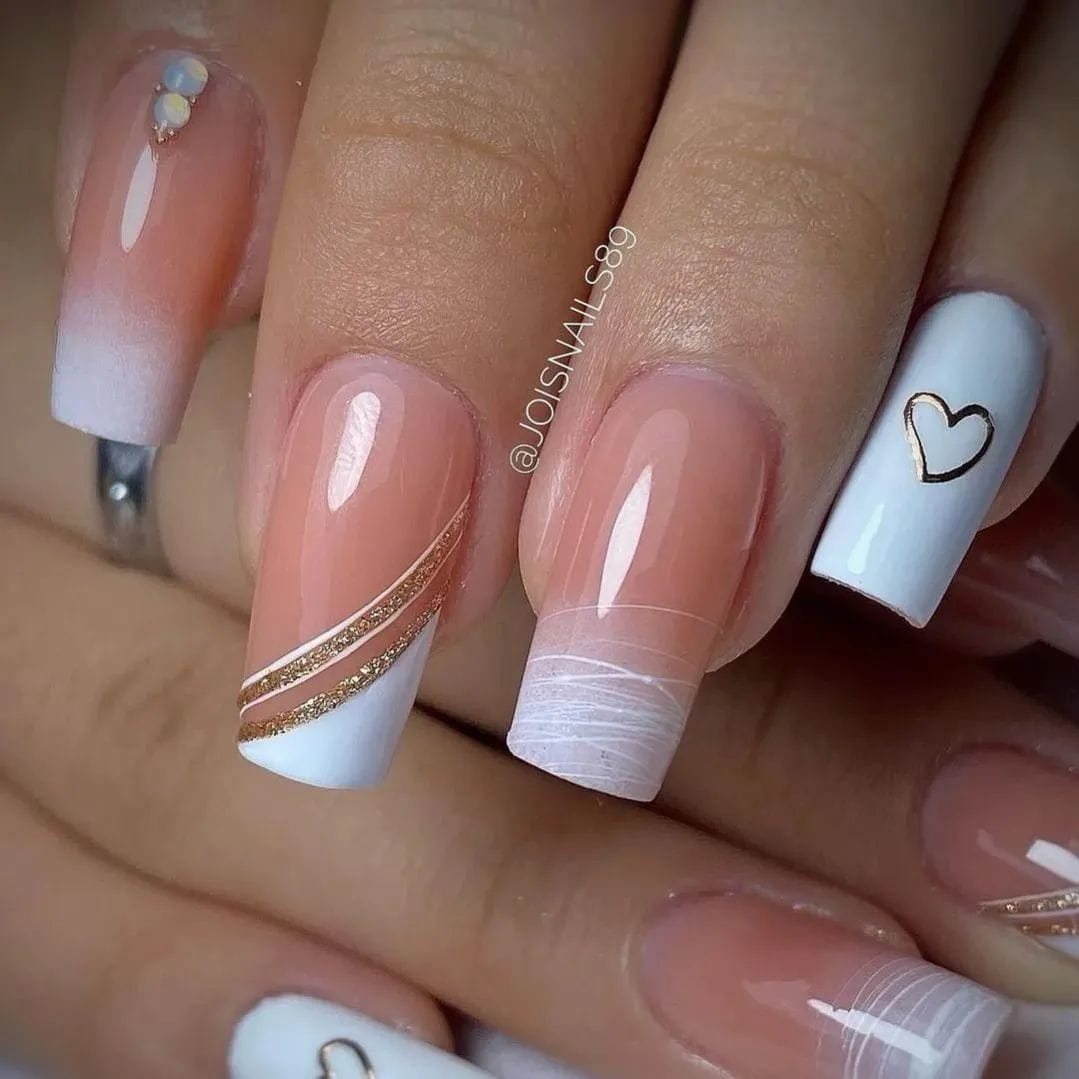 100 Pretty Spring Nail Designs To Try This Year images 79