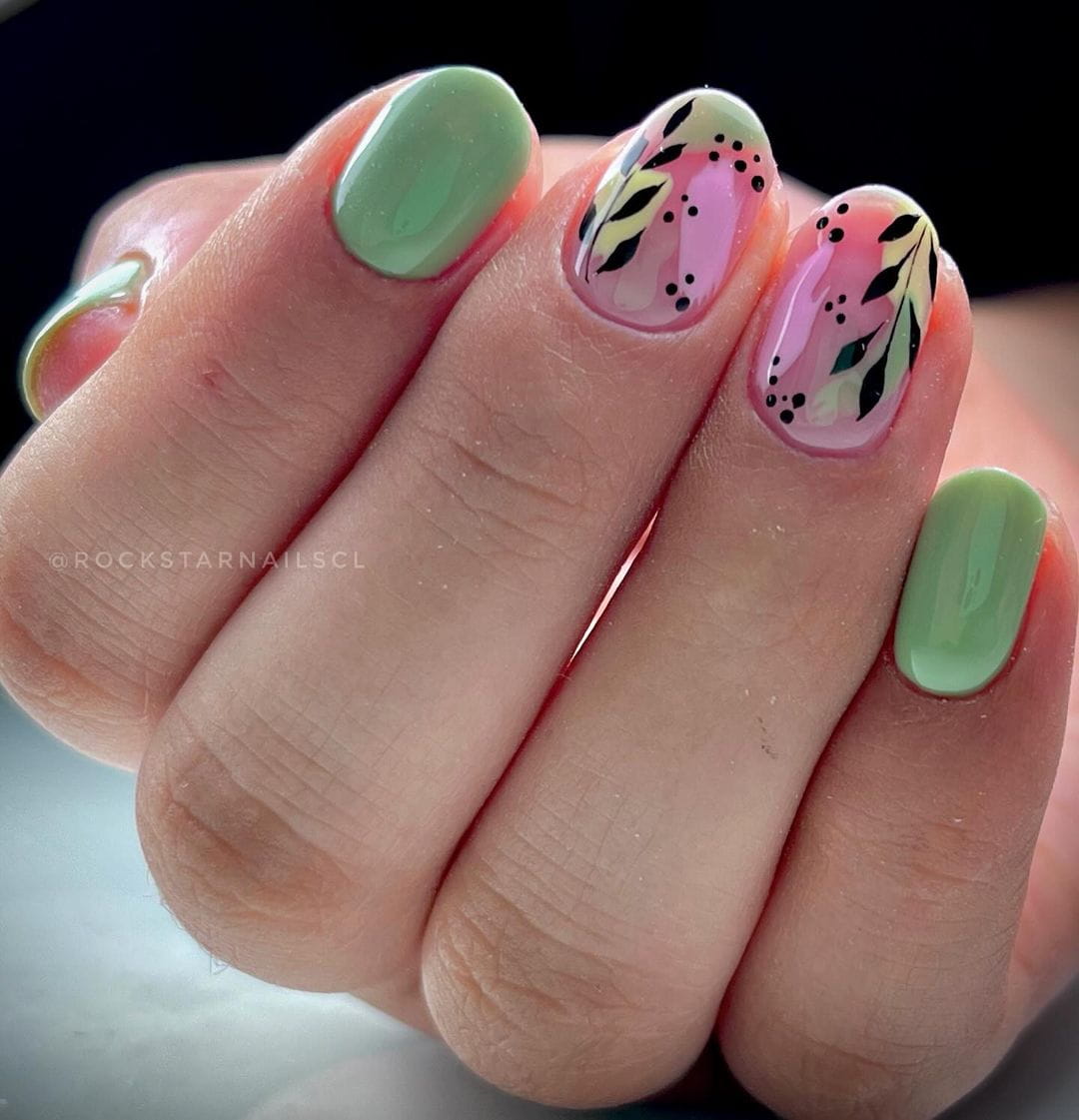 100+ Short Nail Designs You’ll Want To Try This Year images 8