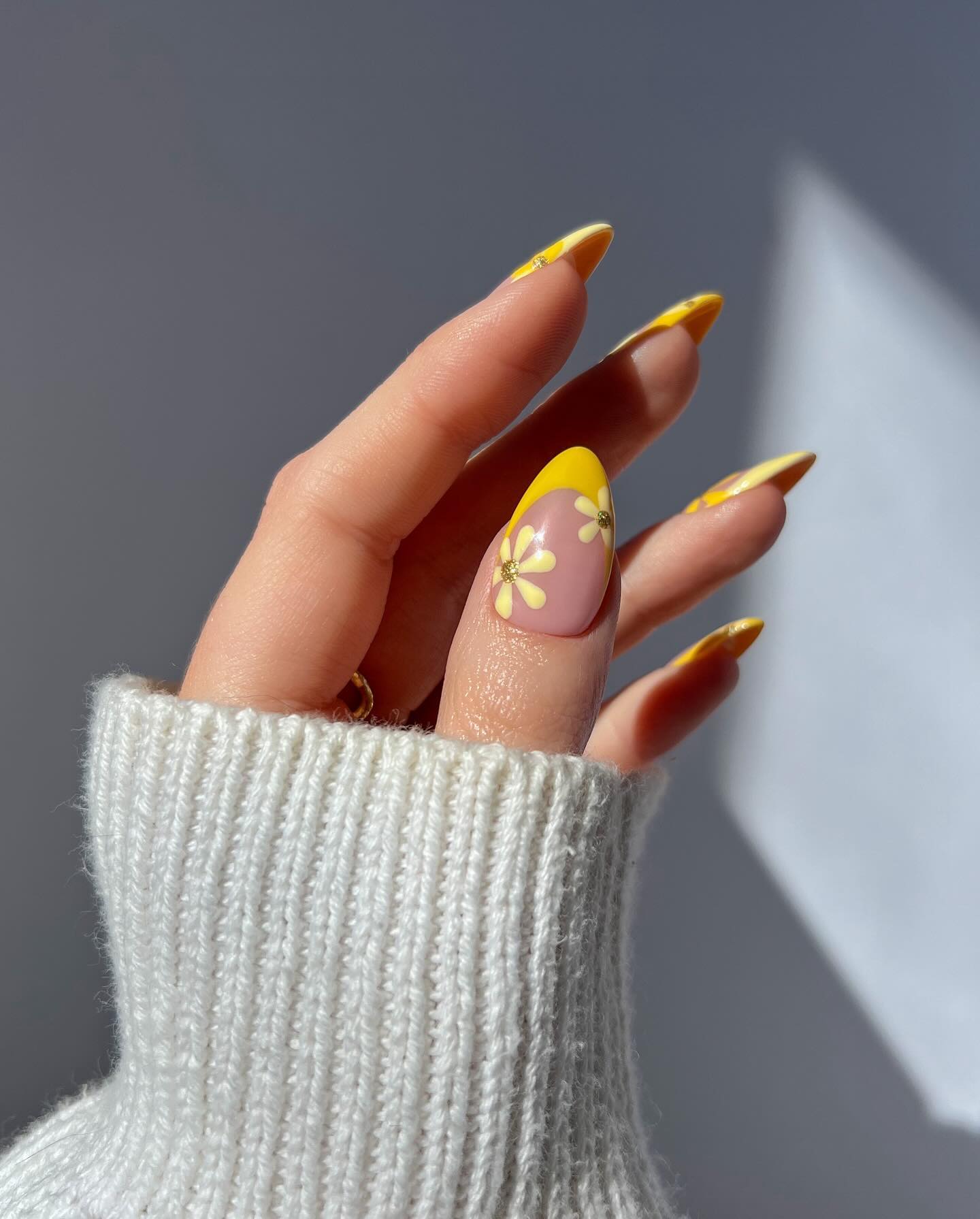 100+ Short Nail Designs You’ll Want To Try This Year images 102