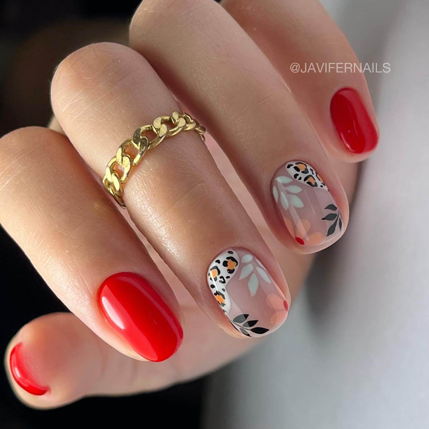 100+ Short Nail Designs You’ll Want To Try This Year images 14