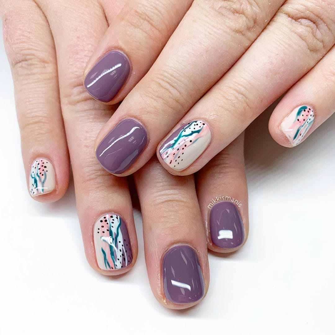100+ Short Nail Designs You’ll Want To Try This Year images 46