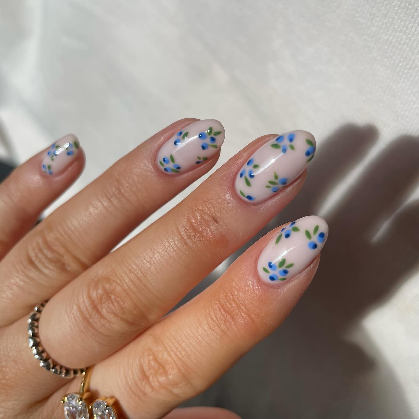 100+ Short Nail Designs You’ll Want To Try This Year images 61