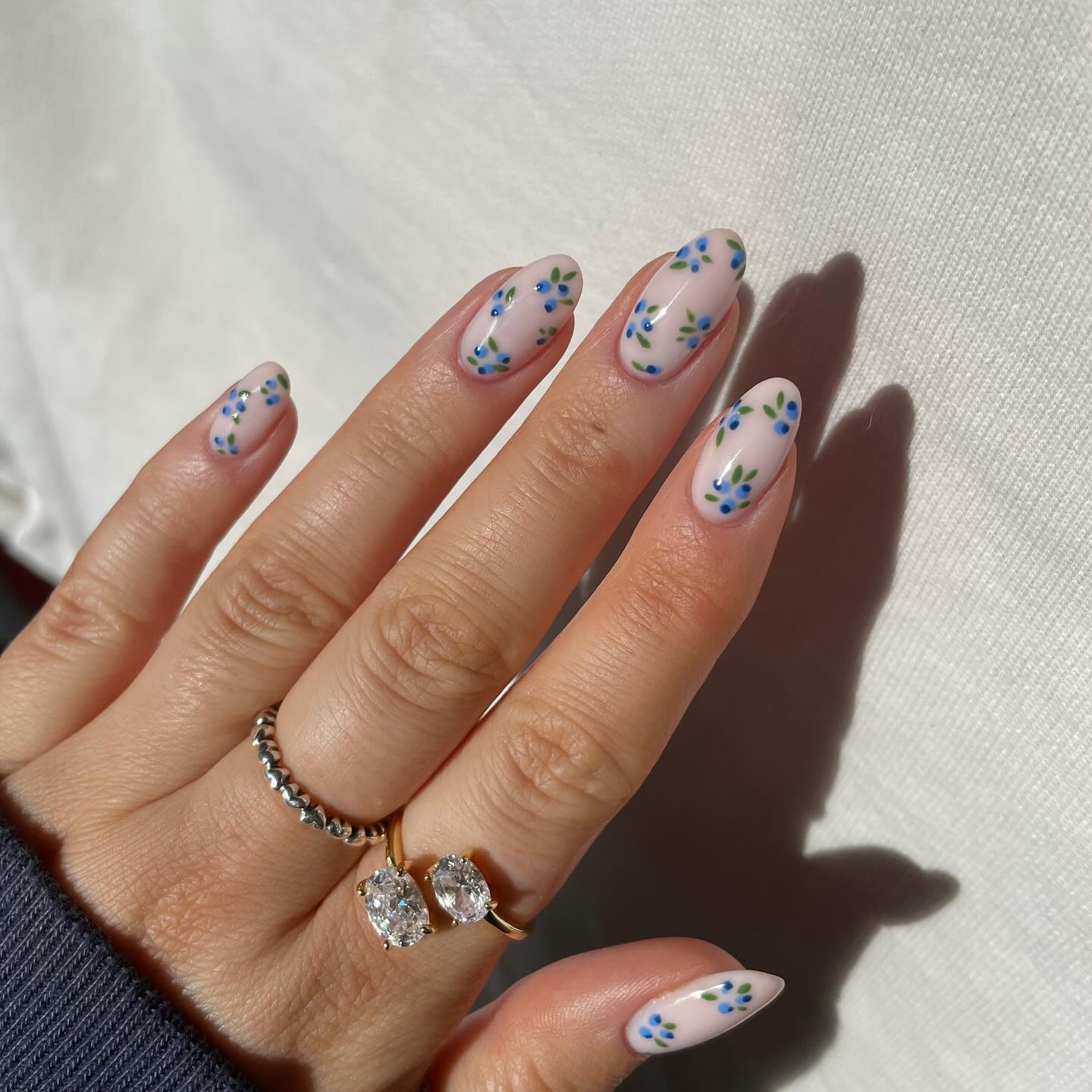 100+ Short Nail Designs You’ll Want To Try This Year images 62