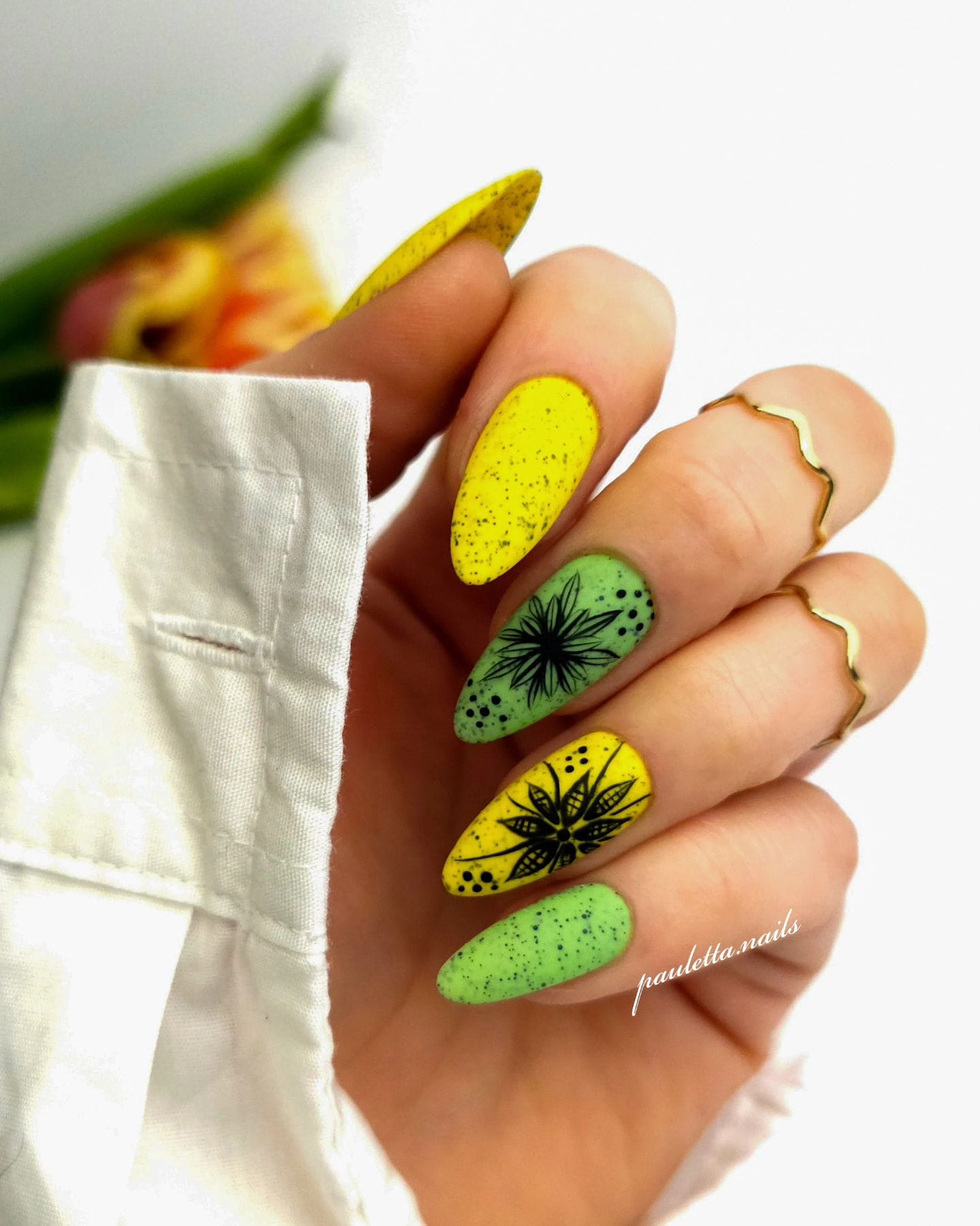 100+ Short Nail Designs You’ll Want To Try This Year images 73