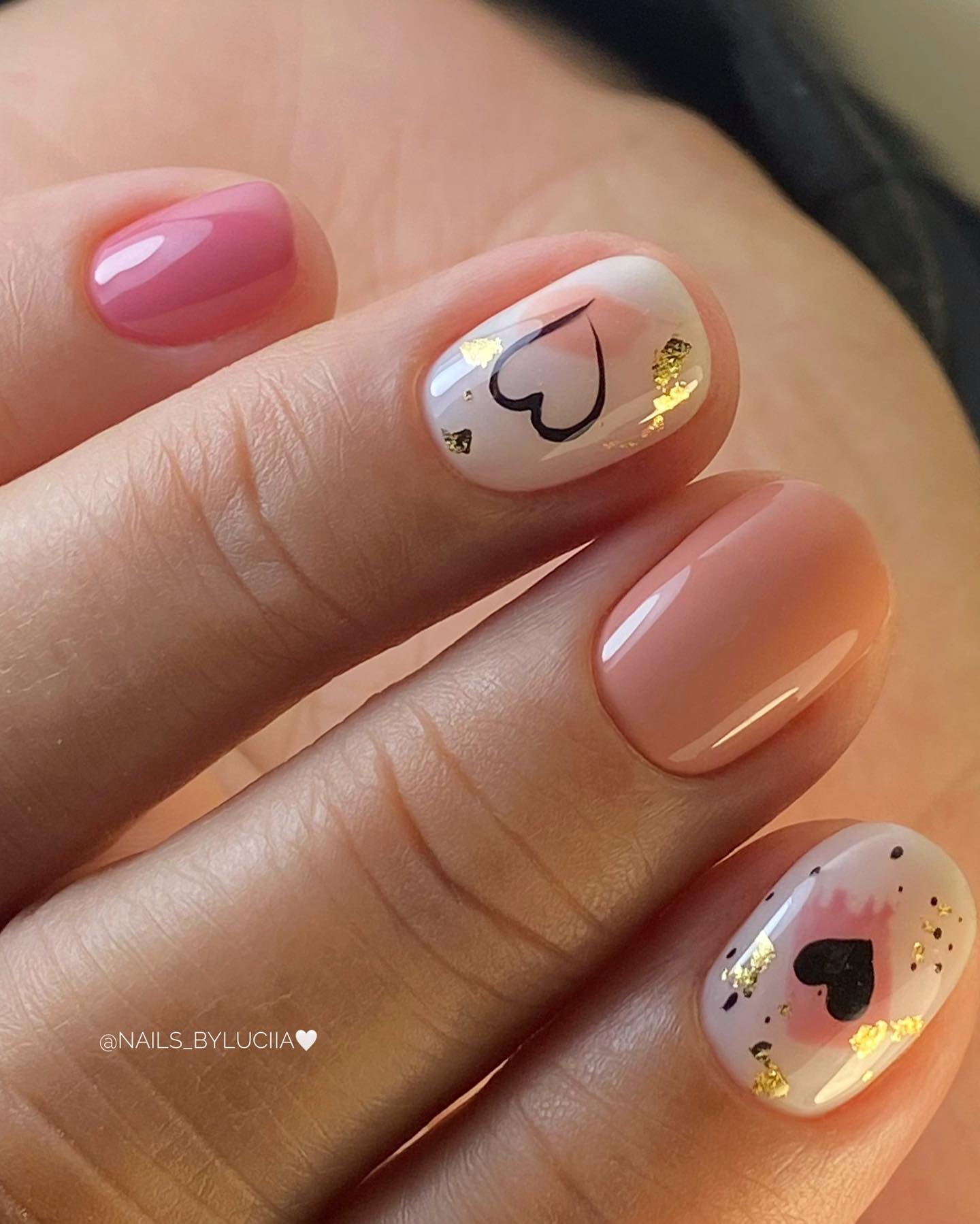 100+ Short Nail Designs You’ll Want To Try This Year images 78