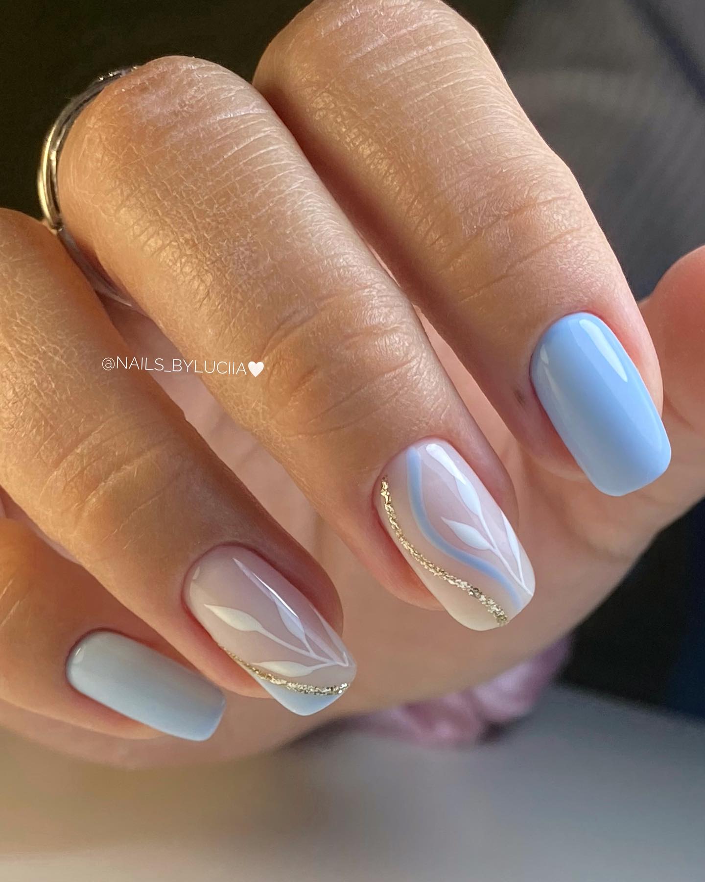 100+ Short Nail Designs You’ll Want To Try This Year images 79