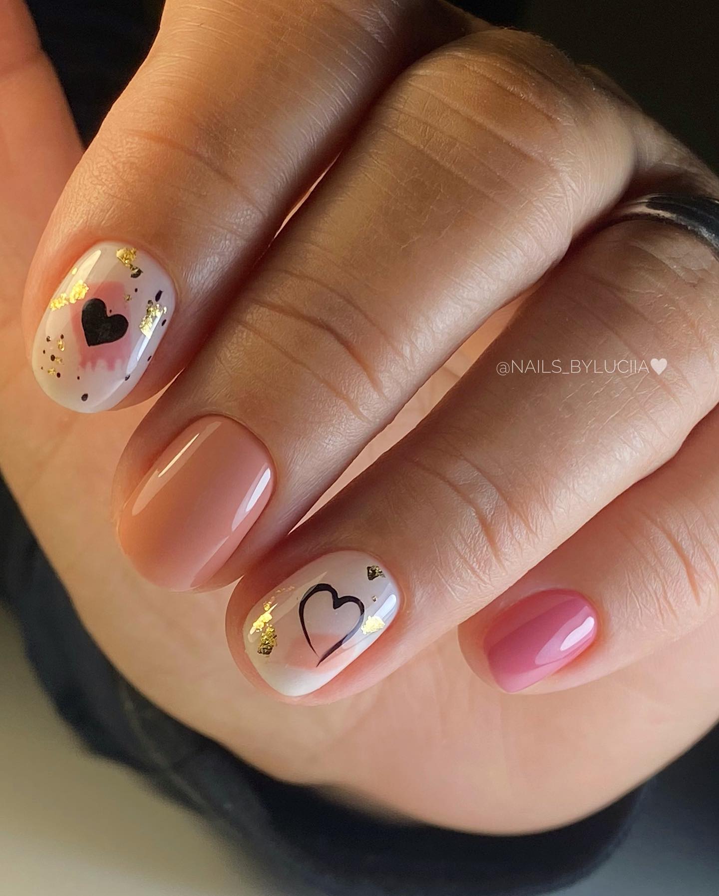 100+ Short Nail Designs You’ll Want To Try This Year images 81