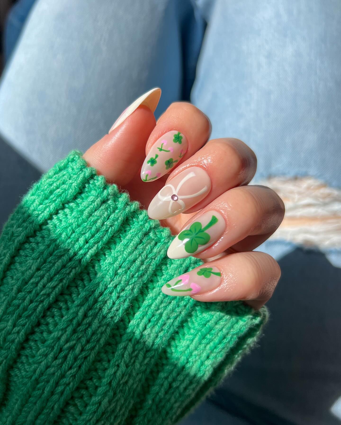 100+ Short Nail Designs You’ll Want To Try This Year images 85