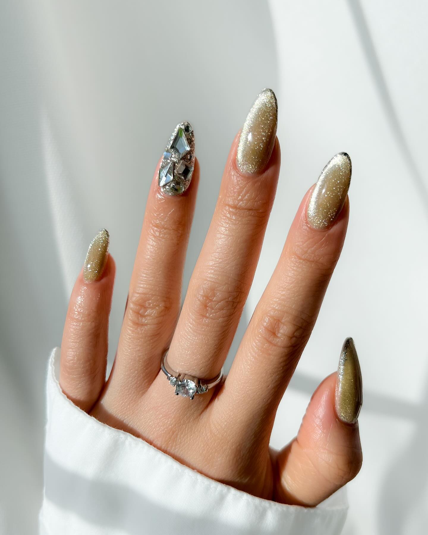 100+ Short Nail Designs You’ll Want To Try This Year images 92