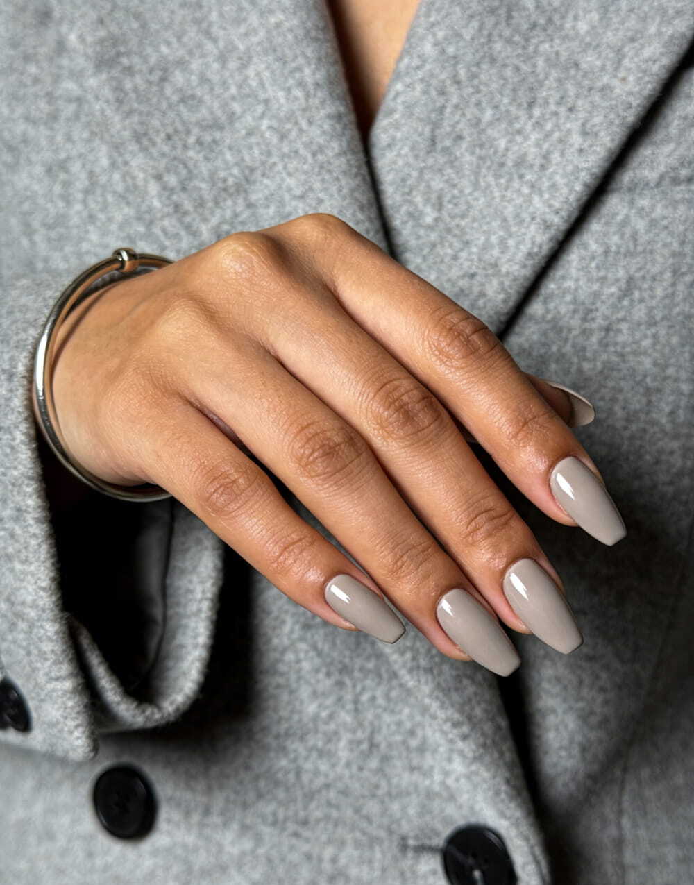 45+ Chic Quiet Luxury Nails 2026: The Most Expensive Looking Manicures You Need images 34