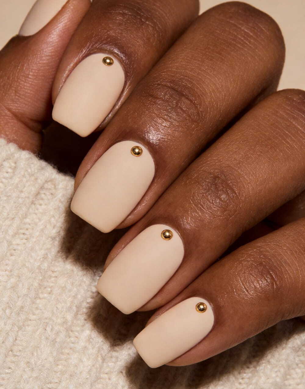 40+ Stunning Winter Nail Designs 2026: The Chicest Manicure Ideas You Need To Try images 17