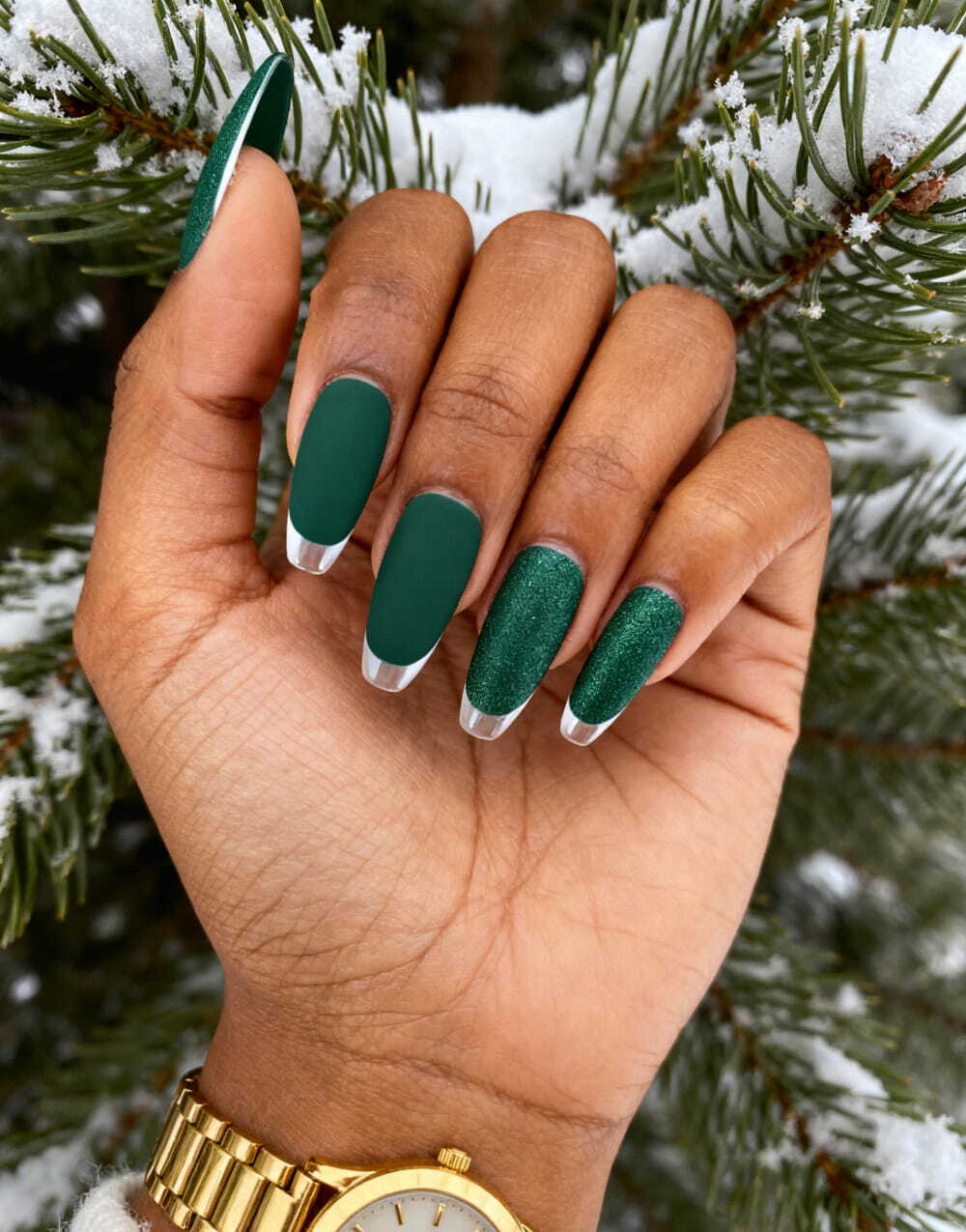 40+ Stunning Winter Nail Designs 2026: The Chicest Manicure Ideas You Need To Try images 36