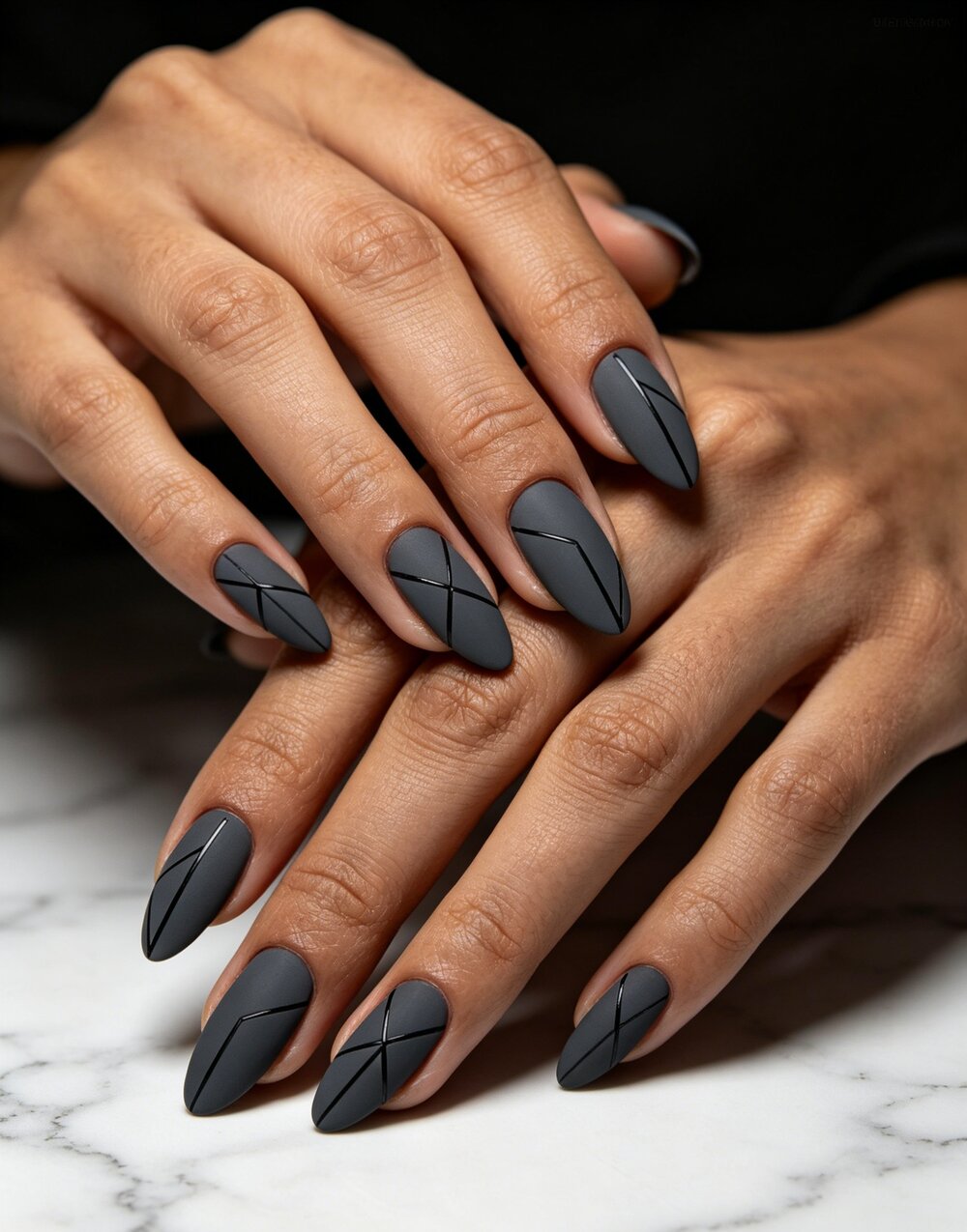48 Gorgeous Almond Nail Designs to Try Now – inspiration image 19