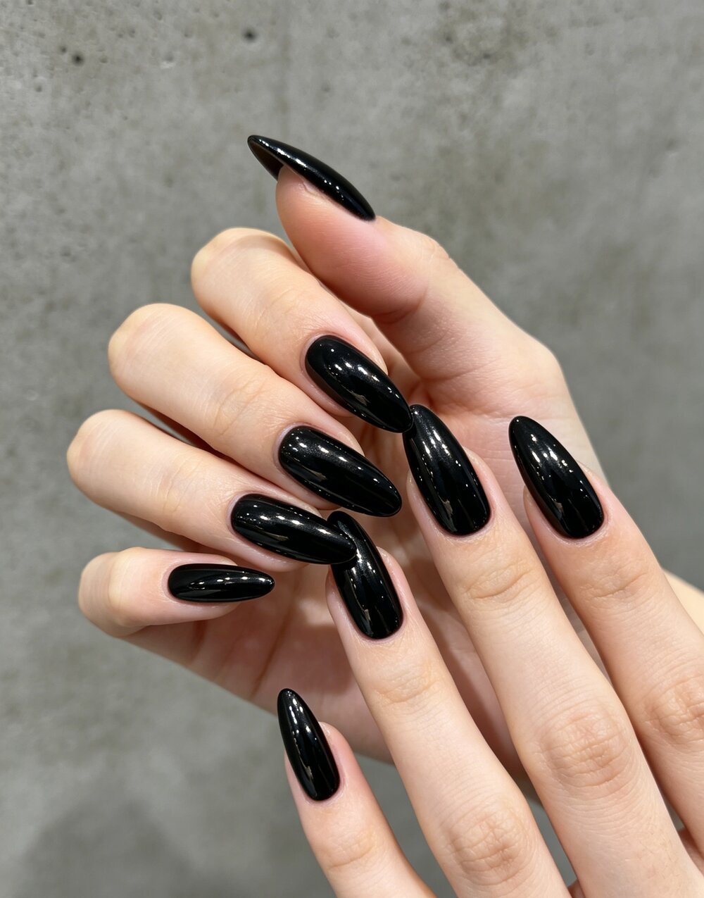 The 2026 Almond Nail Edit: 48 Iconic Ideas – inspiration image 24