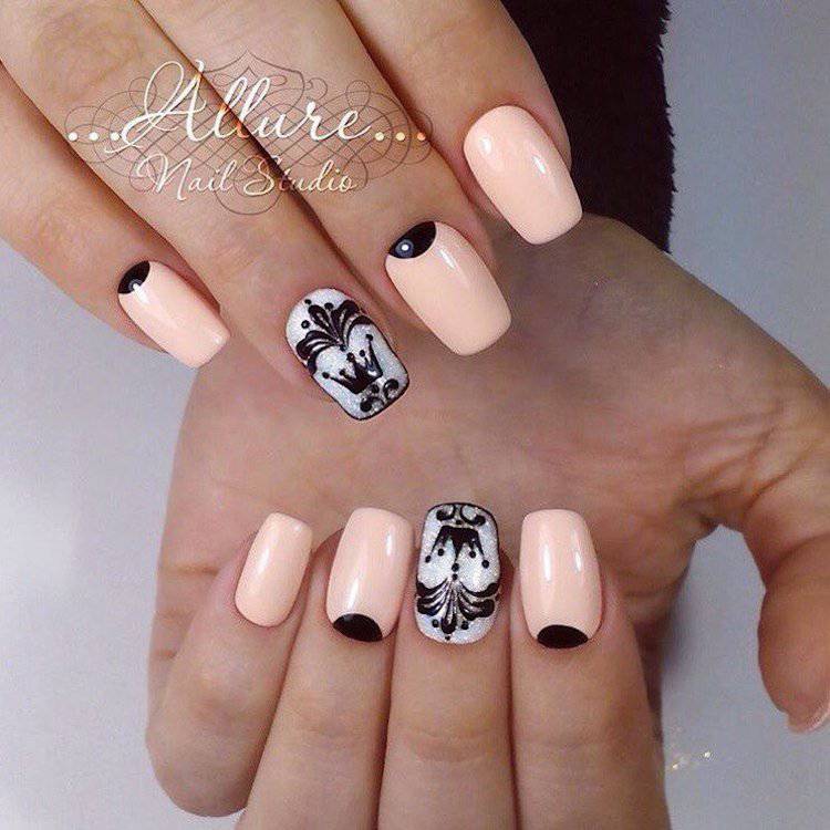 50 Nail Art Designs for Women in 2018 img 32