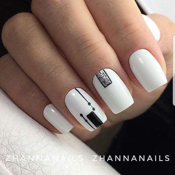 45 White Matte Nail Art Designs for 2018 img 16