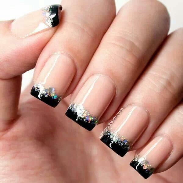 80 Incredible Black Nail Art Designs for Women and Girls img 7