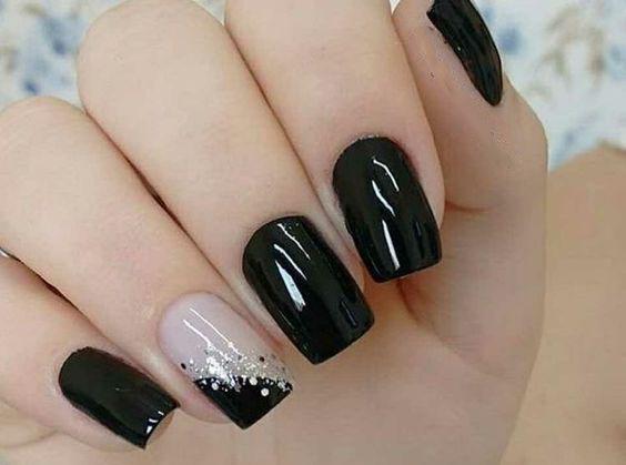 80 Incredible Black Nail Art Designs for Women and Girls img 51