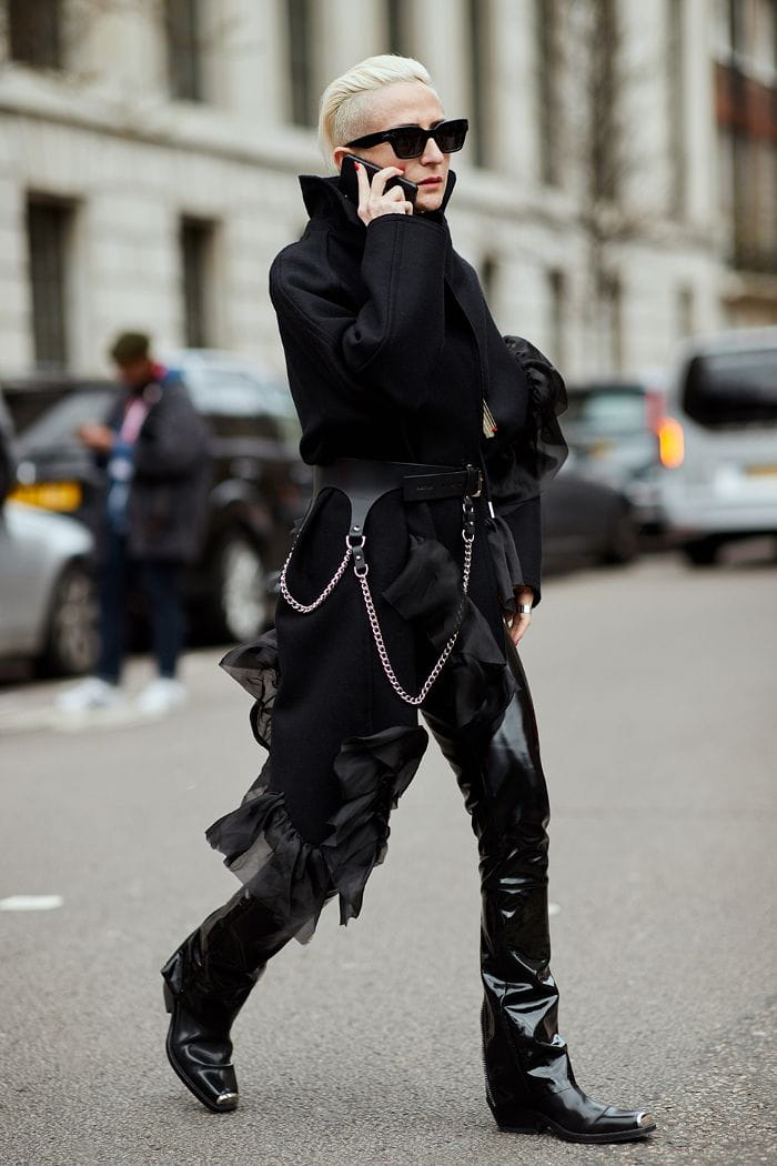 50+ Amazing Street Style Outfit To Copy Today img 37