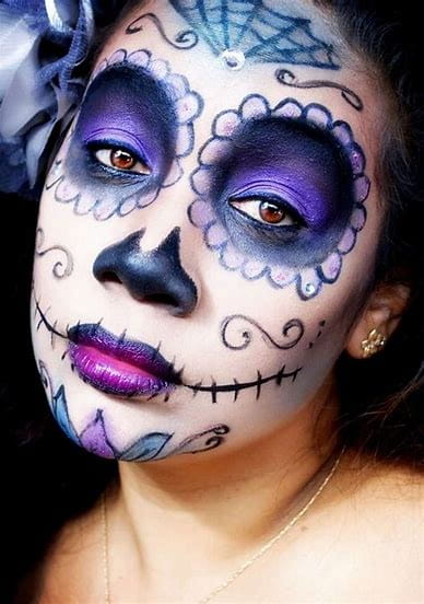 100+ Scary And Unique Halloween Makeup Ideas img 27