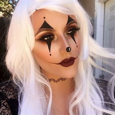 100+ Scary And Unique Halloween Makeup Ideas img 78